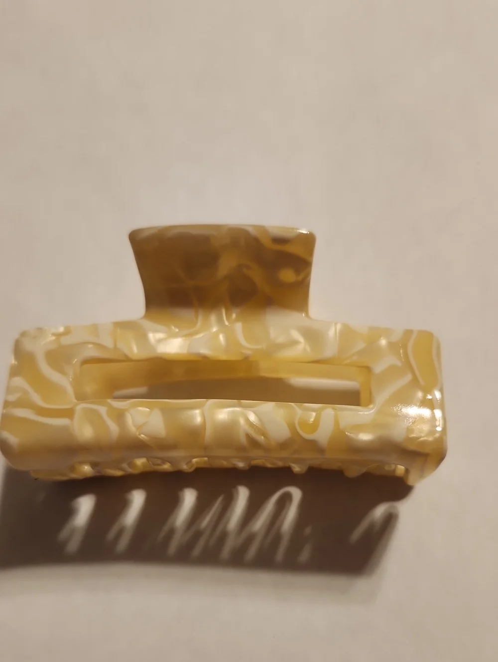 NWOT Acetate Hair Clip 3 inches